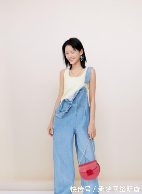 穿搭|“漫画少女”张予曦太有品,亲身示范小个子穿搭,衣品被赞品位好