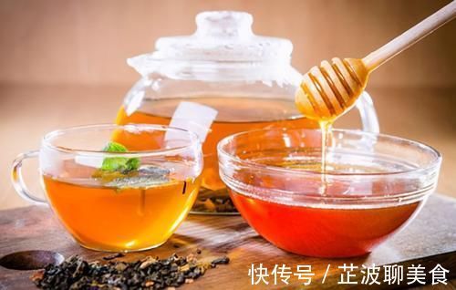 蜂蜜|便秘别总是吃泻药，告诉你几个改善便秘的小窍门