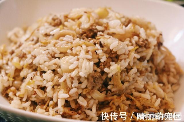 白米饭|糖友不能吃大米？营养师：学会这个小窍门，吃大米也不升糖