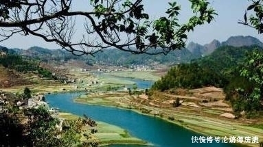 北宋|王安石很冷门的一首七律，颈联值得细读，最后两句更藐视一切困难