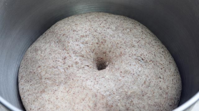 干果|夏天做面包,直接法又快又顺利,干果多的软欧,越嚼越香还无油