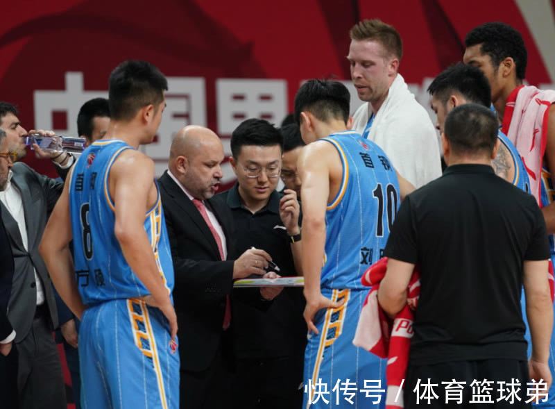 刘晓宇|首钢的翻车稳了,就因林书豪未归?可这次你们还真想多了!