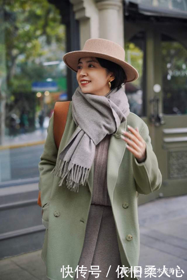 为何你戴围巾有股浓浓的“大妈感”跟着三木这样戴,太显气质