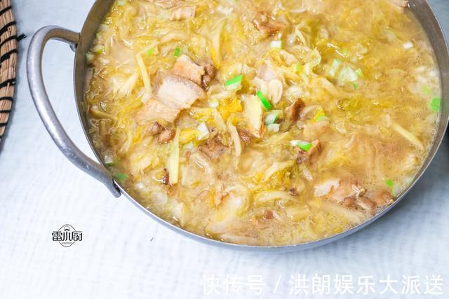 一到冬天，老公就馋它，8块钱煮一锅，端上桌吃到锅都舔干净！