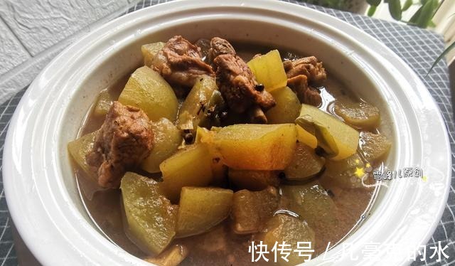 冬瓜|立秋后多吃这菜,维C是西红柿的3倍,苹果的6倍,简单炖炖就很香!