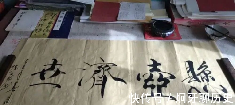 书法|65岁老人练习书法,专攻“毛体”40年,专家却说还没有入门!