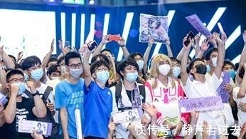 大长腿|虚拟偶像洛天依交棒国V之光A-SOUL,A-SOUL成为新晋顶流
