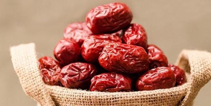 维生素c|高血压的“头号克星”来了,平时常吃一点,血压蹭蹭往下降