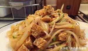 面水|自制凉皮面, 好吃弹牙, 看着都流口水