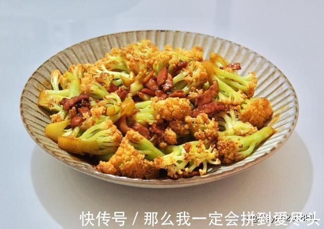 两个人|晚餐三个菜半小时就上桌,味道超鲜美,朋友圈惊呼:两个人太奢侈