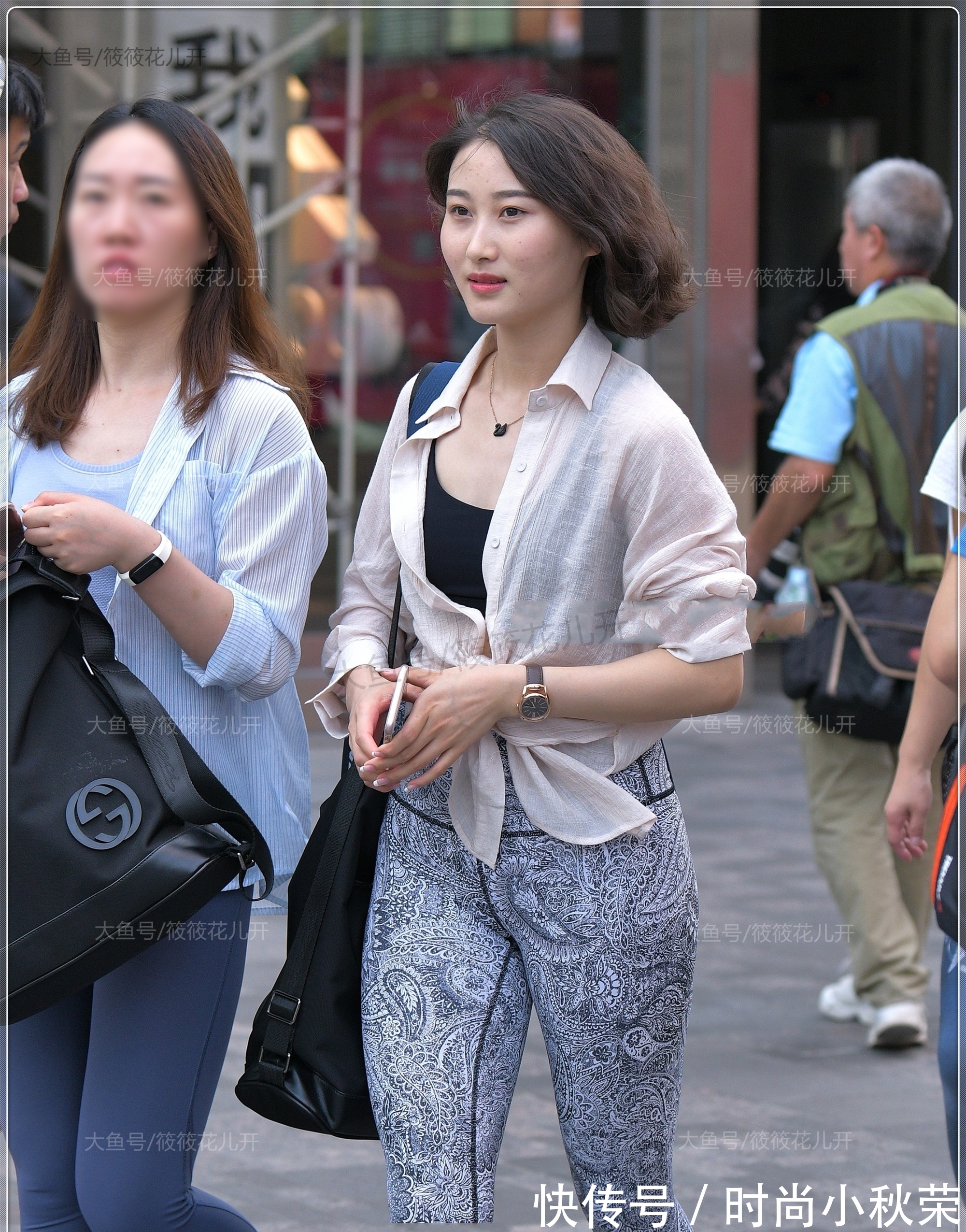 浪漫|杏色防晒衣搭配复古花色健美裤,浪漫优雅,风情万种
