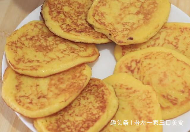 一碗玉米面加2个鸡蛋，不用蒸不用炸，降压又降脂，上桌瞬间抢光