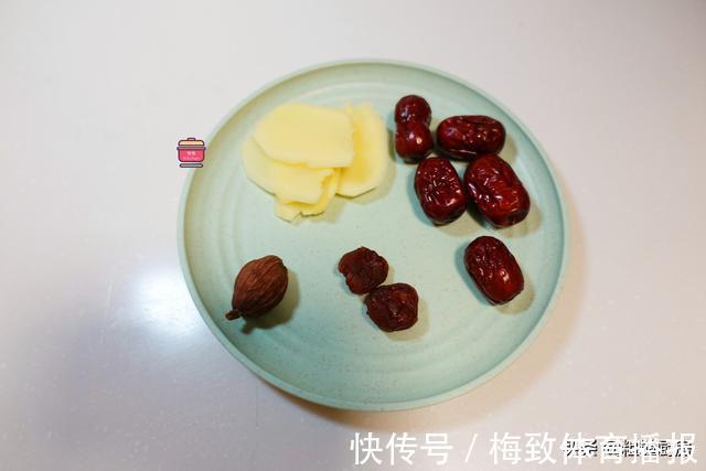 汽锅|炖鸡汤,鸡肉焯不焯水?记住这3点,鸡汤味浓不油腻,鸡肉不发柴