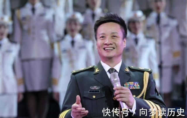 星光大道总决赛后台曝光,阎维文杨洪基显年轻,于文华红唇好迷人