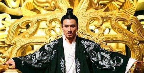 年后|皇帝送来几十车肉,霍去病扔了也不给士兵吃,26年后才知多高明