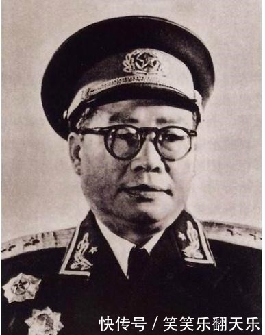 中将|同是伤员,一人跟着部队走,成了中将,留在原地的成了普通百姓