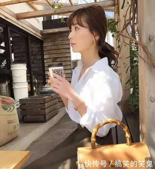 小格纹|衬衫不在多在于选对,建议多穿这4个“经典款”,高级和时髦都有