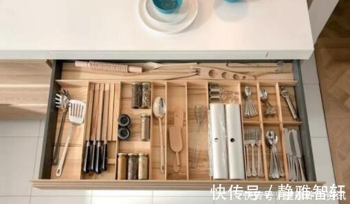 盘子|看过外国人的橱柜内部设计，你才会知道什么叫细节到令人发指！