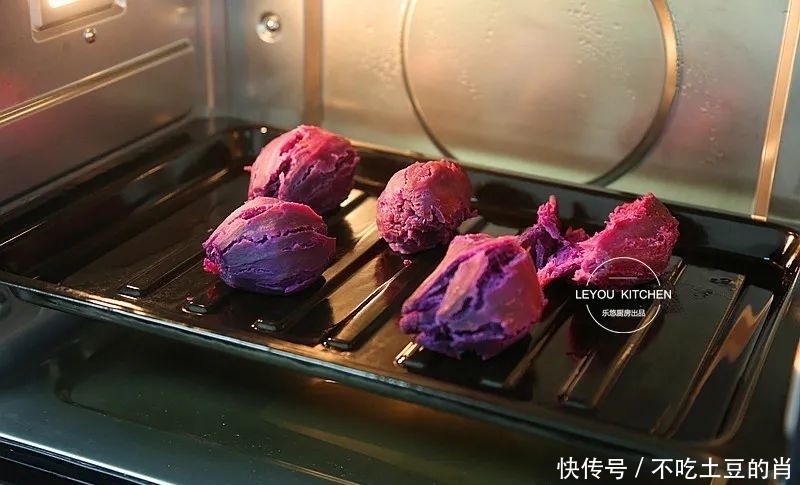 不用|不用揉面,搅搅面糊,蒸一块又松又软的发糕