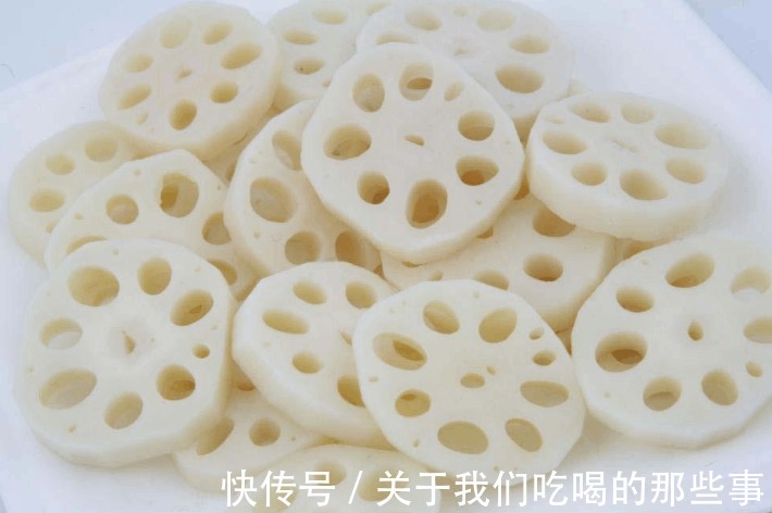 爽脆|莲藕为啥易变黑?如何防止发黑?大厨教你一招,洁白爽脆,更入味