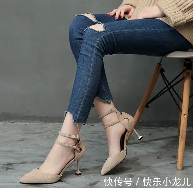 职场 职场女性穿什么高跟鞋好看,时尚气质不可少?