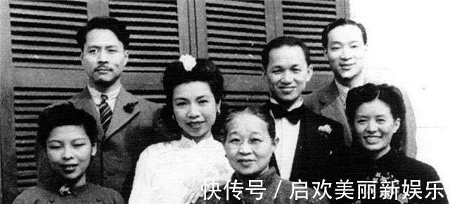 纳兰容若&与原配携手52年，80岁另娶女演员，去世前留遗嘱：与原配合葬大海