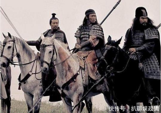 吕布|他乃常胜将军,败许褚吓张郃,被认为是三国时期的完美人物!