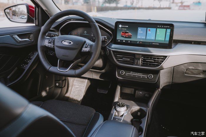 魅力雪境-与福克斯一起探索呼伦贝尔的冬天