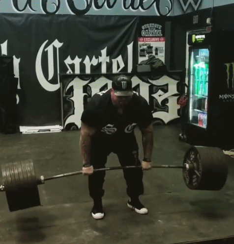 身材|肥胖男生直接做器械训练，3个月后可以练出肌肉身材吗？