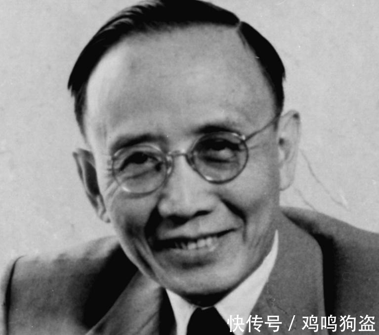 日本人#泰山上有两个字,日本人看了半天没看出门道,郭沫若一语道出玄机