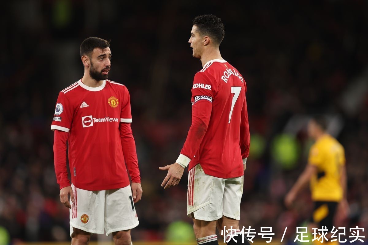 索尔斯克亚|曼联更衣室分裂?C罗组织的团建都有人缺席,朗尼克已无力掌控