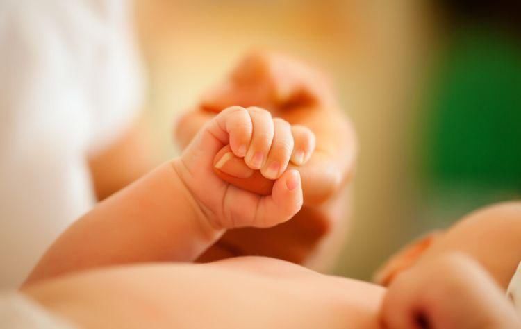 聪明|手上的一些信号,暗示了孩子将来的聪明程度,中一个父母就有福了