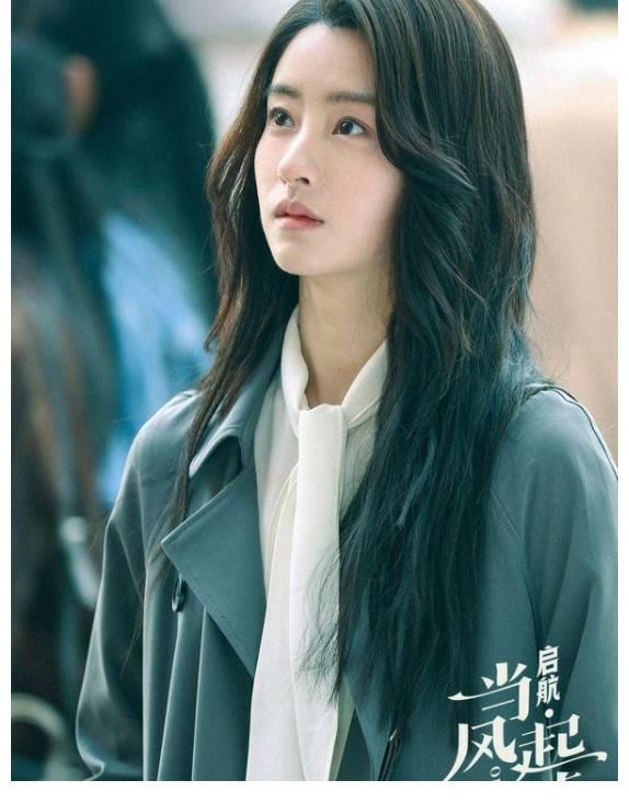 侯明昊|《启航：当风起时》今晚20点开播！吴磊搭档侯明昊谱热血青春故事