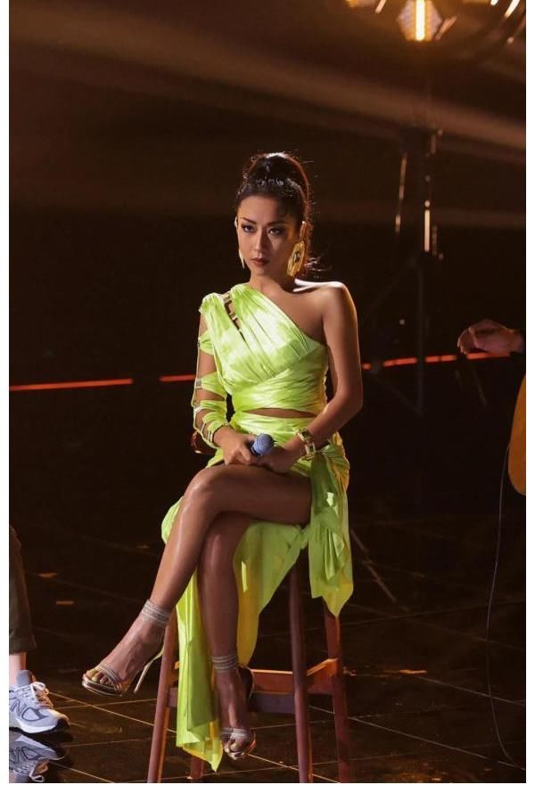 吉克雋逸|首首好聽，我看到了《中國好聲音》導師助教的實力