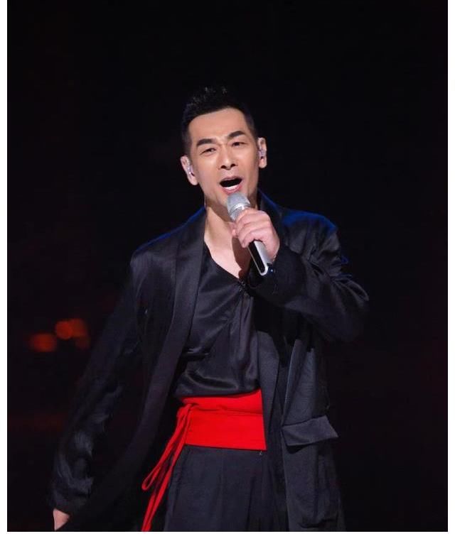 言承旭|现象级综艺《披荆斩棘的哥哥》：历经岁月，满满都是激励与回忆