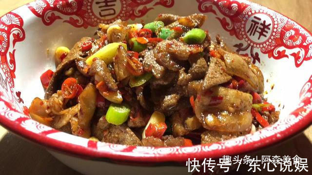 朋友|晚上请朋友去饭店吃饭,走的时候还非要打包一只鸭,真的亏大了