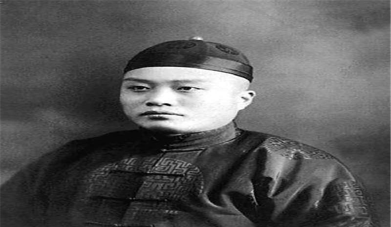 楷书#瑾妃用楷书写的记账单,这字体让现代人汗颜,远胜许多书法家