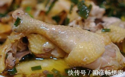 营养流失少好吃的鸡肉的方法，不炸不炒，香而不腻，拌饭吃完美