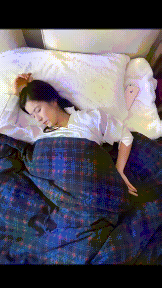 米雷|90后小姐姐“徒手动漫”,1亿网友在线催更