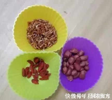 气色|它是女人“补血”早餐,每天吃一碗,补血气色好人更美了