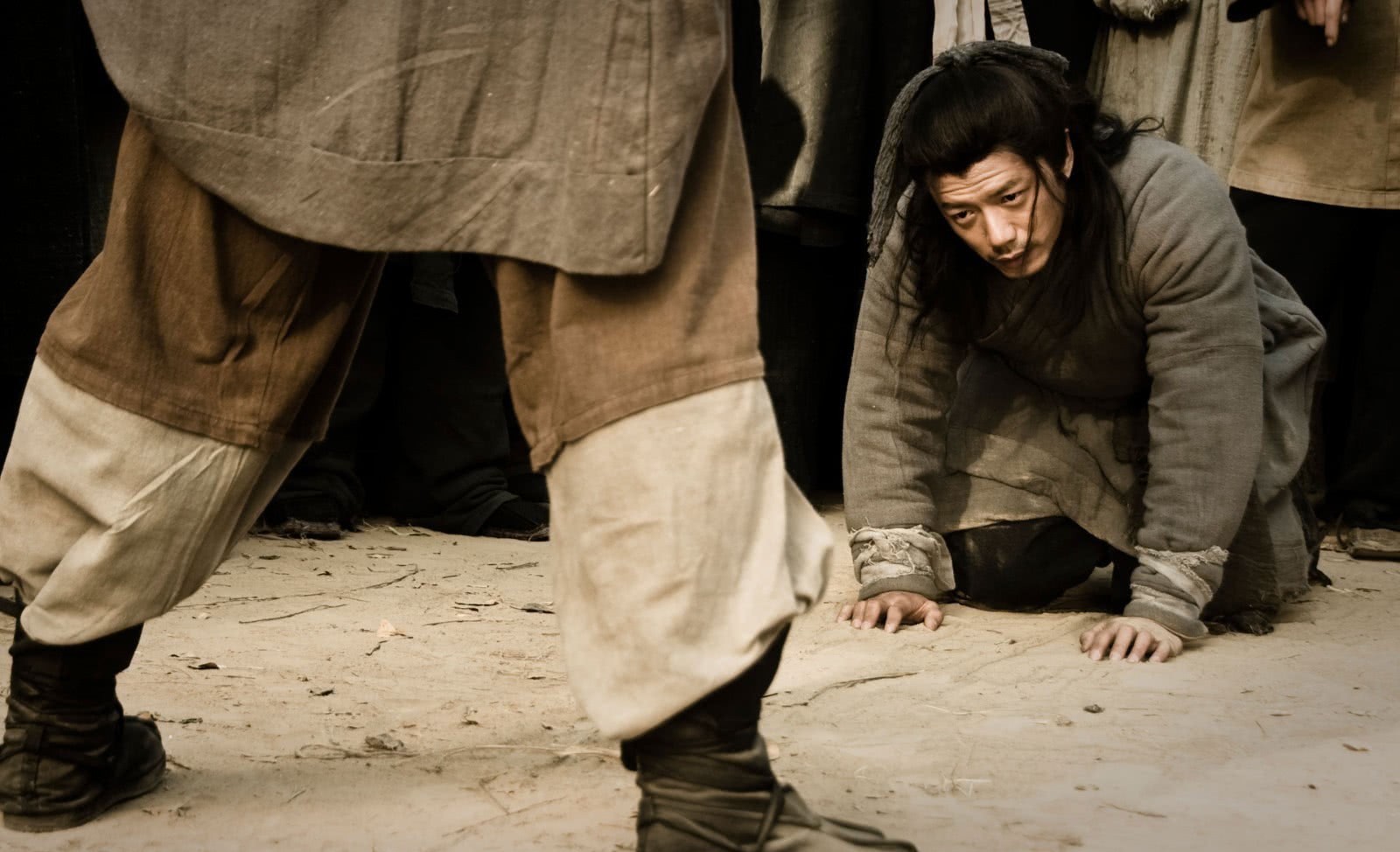 甘愿|韩信甘愿受屠户的“胯下之辱”,仅仅是因为他很能忍吗?