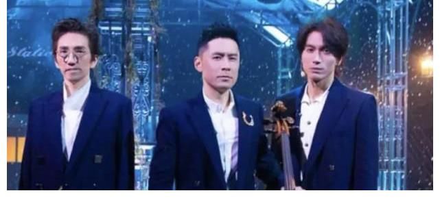 张晋|《哥哥》有五大铁三角，街道办事处拆伙，“父子组合”仅排在第二