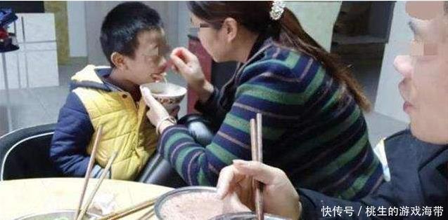 餐具|宝宝不好好吃饭,那是因为父母没有用对方法,以下4点必须要了解