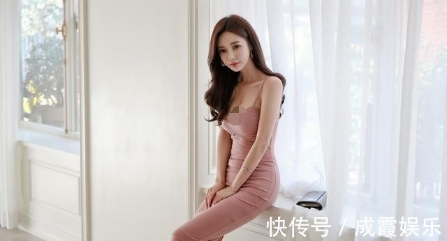 紫色 精致美女,粉紫吊带裙,穿出优雅气质,散发迷人美丽