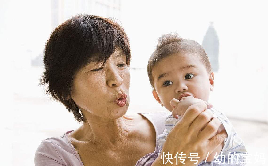 光头|夏天带娃的四个习惯,看似疼孩子其实是“坑娃”,妈妈奶奶快改正