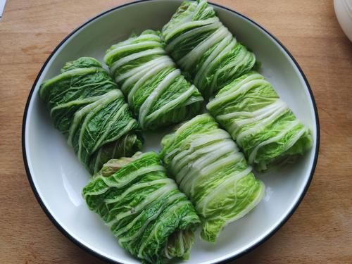  不腻|白菜花样吃法，比炒着好吃百倍，鲜嫩好吃，清香不腻，馅多过瘾