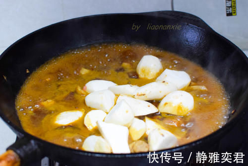 冬季天冷馋肉菜,鸡腿加它咕嘟嘟炖一锅,饭菜都有了,特省事