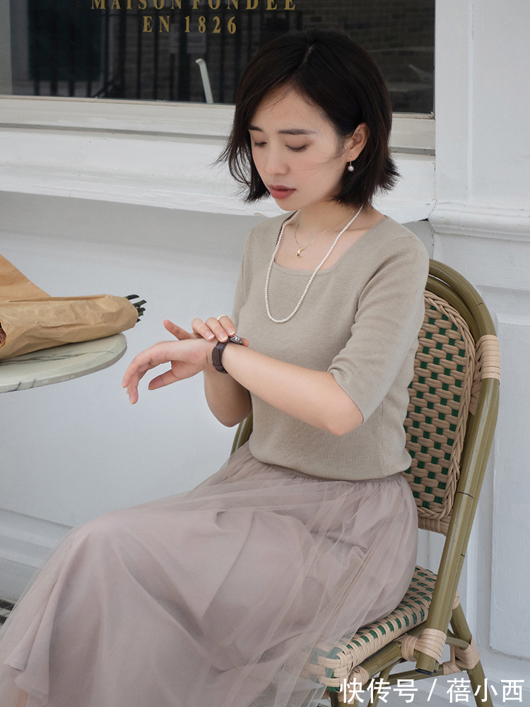 耐看 职场女性会打扮比身材好更重要,拥有这5件单品,优雅又有女人味