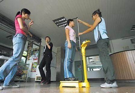 黄金期|男孩长高有2个“黄金期”,骨骼线闭合前都有机会,别放弃太早