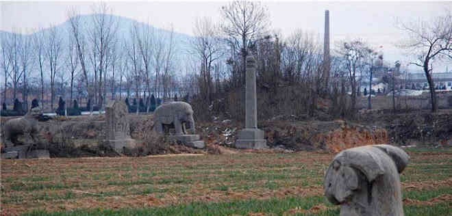 中国|中国最“寒酸”的皇陵,周围杂草丛生,就连盗墓贼懒得光顾!